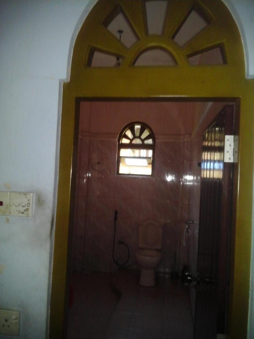 Colombo 20 Minutes By Train Wattala Exterior foto