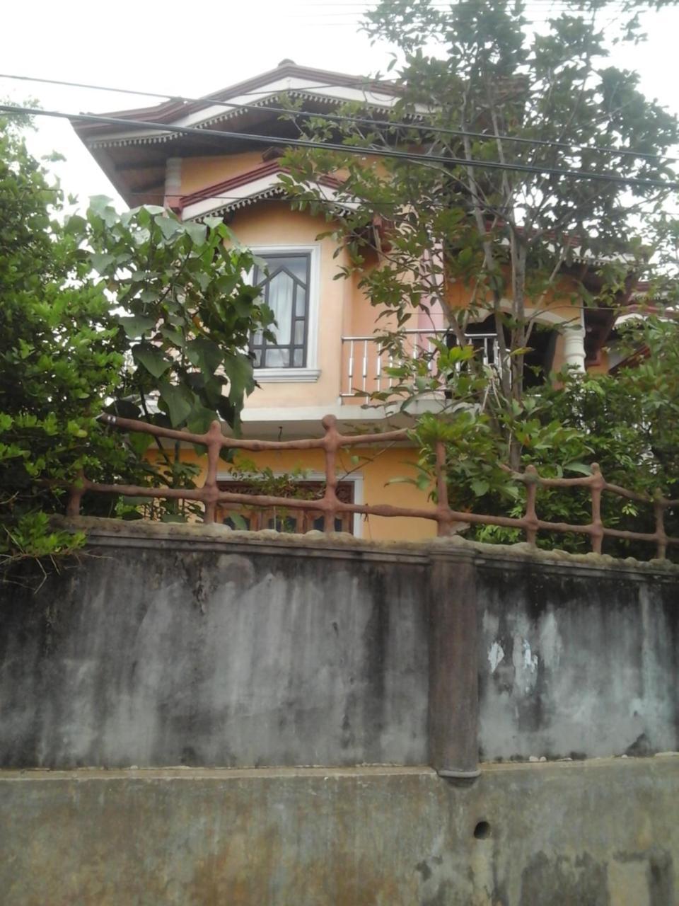 Colombo 20 Minutes By Train Wattala Exterior foto